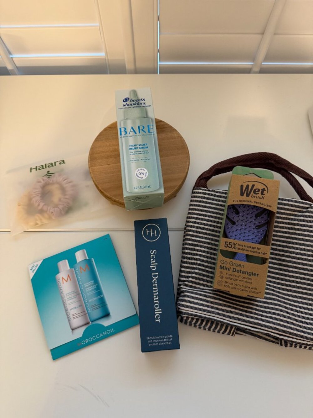 Haircare Bundle | MSRP $80+ - Picture 2 of 13